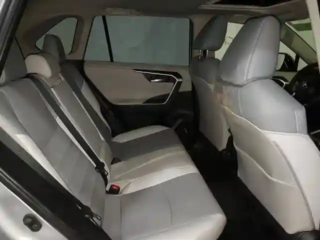 JTMDWRFVXKD033395 2019 TOYOTA RAV4 LIMITED-5