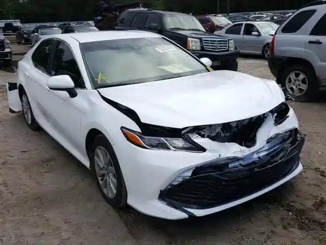 4T1C11AK9LU866529 2020 TOYOTA CAMRY LE-0