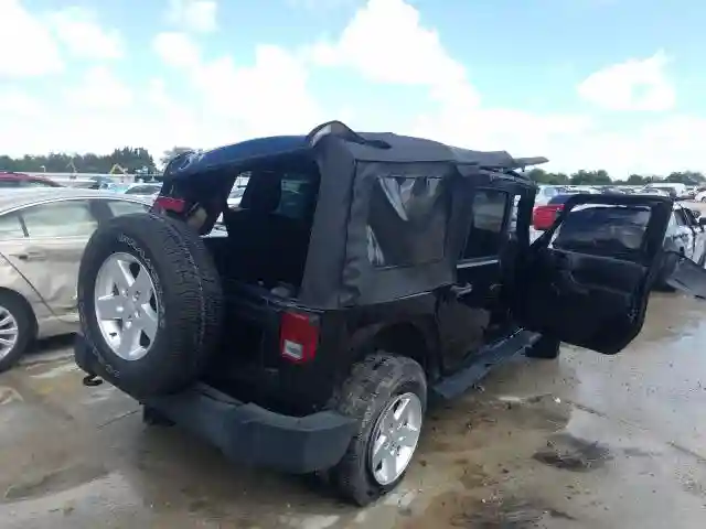 1C4BJWDG4FL637965 2015 JEEP WRANGLER UNLIMITED SPORT-3