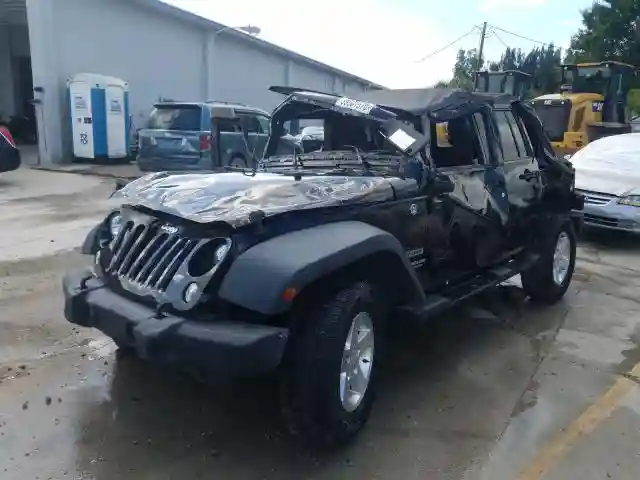 1C4BJWDG4FL637965 2015 JEEP WRANGLER UNLIMITED SPORT-1