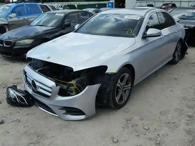 WDDZF4KB2HA229447 2017 MERCEDES-BENZ E 300 4MATIC-1