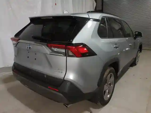 JTMDWRFVXKD033395 2019 TOYOTA RAV4 LIMITED-3