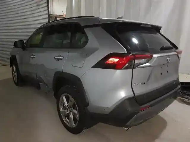 JTMDWRFVXKD033395 2019 TOYOTA RAV4 LIMITED-2