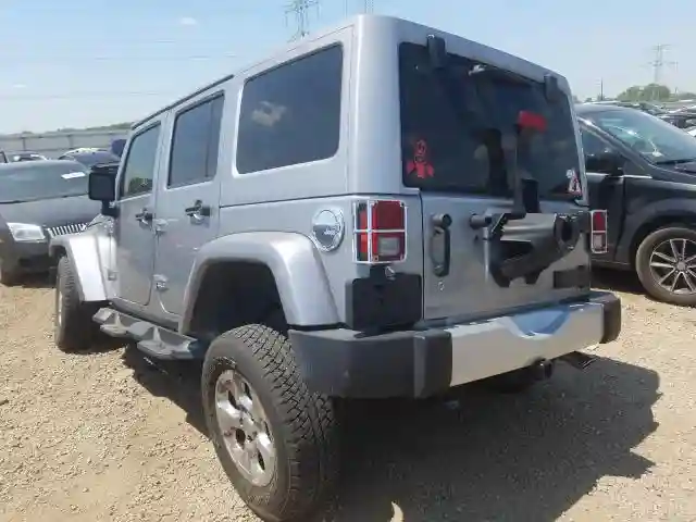 1C4HJWEG2FL697249 2015 JEEP WRANGLER UNLIMITED SAHARA-2