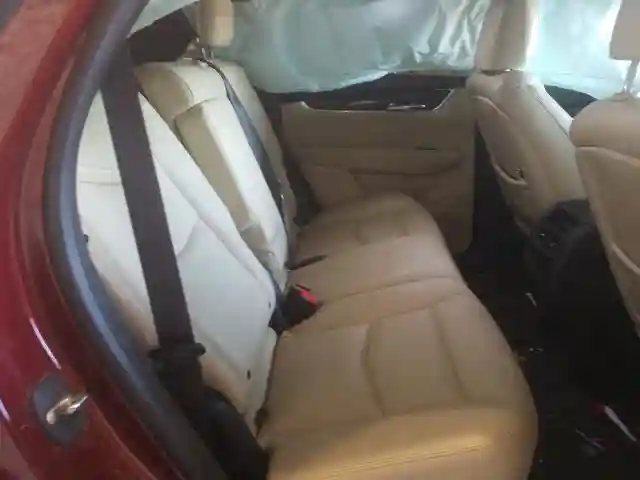 1GYKNARS0HZ132911 2017 CADILLAC XT5-5