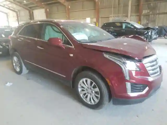 1GYKNARS0HZ132911 2017 CADILLAC XT5-0