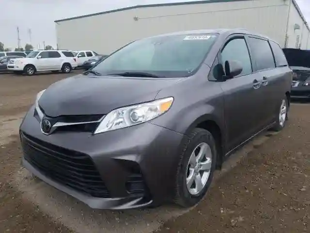 5TDKZ3DC2JS909859 2018 TOYOTA SIENNA LE-1