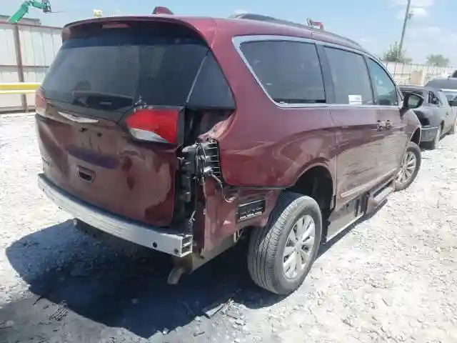 2C4RC1BG1HR832379 2017 CHRYSLER PACIFICA TOURING L-3
