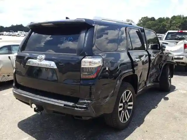JTEZU5JR7J5181555 2018 TOYOTA 4RUNNER SR5-3
