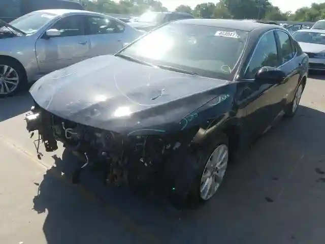 4T1C11AK8LU864979 2020 TOYOTA CAMRY LE-1