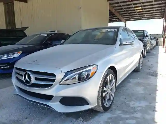 55SWF4KB2GU169719 2016 MERCEDES-BENZ C 300 4MATIC-1