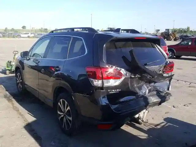JF2SKASC0KH410710 2019 SUBARU FORESTER LIMITED-2