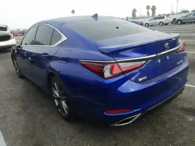 58ABZ1B11KU010322 2019 LEXUS ES 350-2