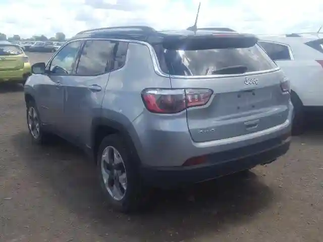 3C4NJDCB7KT729335 2019 JEEP COMPASS LIMITED-2
