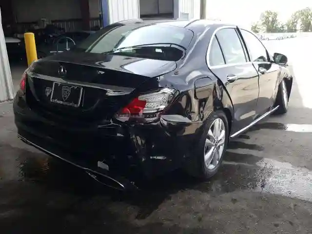 W1KWF8DB0LR573781 2020 MERCEDES-BENZ C 300-3