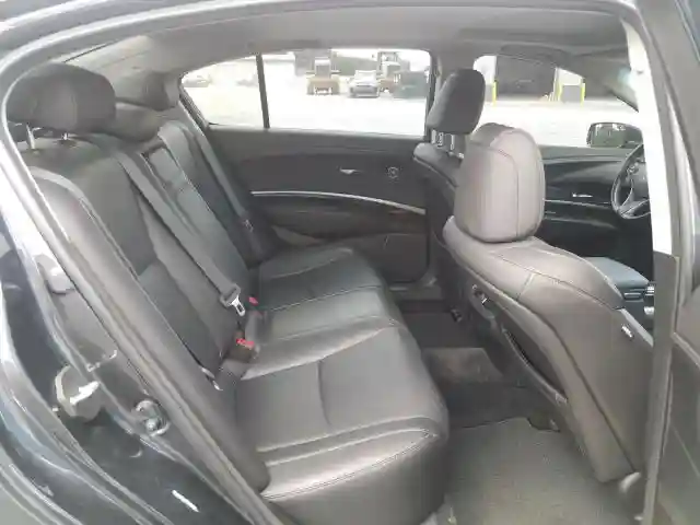 JH4KC1F55FC000879 2015 ACURA RLX TECH-5