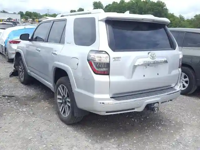 JTEBU5JR8H5441926 2017 TOYOTA 4RUNNER SR5/SR5 PREMIUM-2