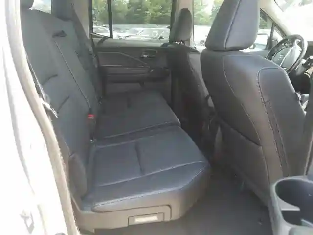 5FPYK3F60HB008002 2017 HONDA RIDGELINE RTL-5