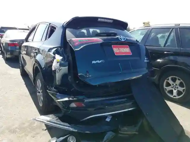 JTMRJREV3JD188990 2018 TOYOTA RAV4 HV LE-2