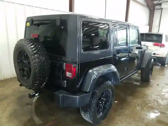 1C4BJWDG3GL140858 2016 JEEP WRANGLER UNLIMITED SPORT-3