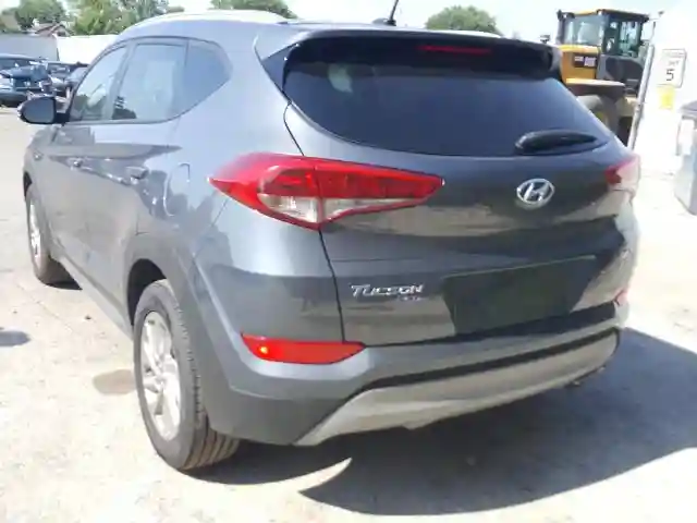 KM8J3CA2XHU271581 2017 HYUNDAI TUCSON LIMITED-2