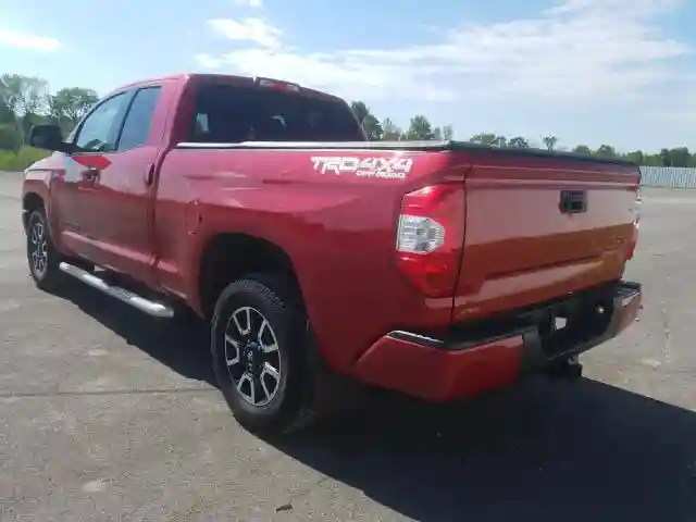5TFUY5F19HX584876 2017 TOYOTA TUNDRA DOUBLE CAB SR/SR5-2