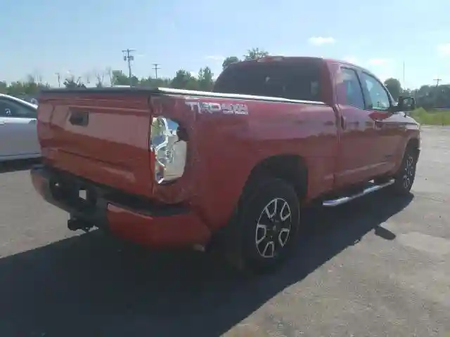 5TFUY5F19HX584876 2017 TOYOTA TUNDRA DOUBLE CAB SR/SR5-3
