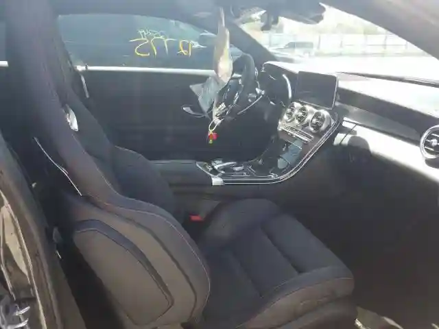 WDDWJ6EB6KF841444 2019 MERCEDES-BENZ C 43 AMG-4