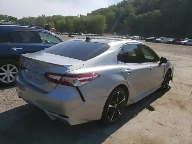 4T1KZ1AK2LU033918 2020 TOYOTA CAMRY TRD-3