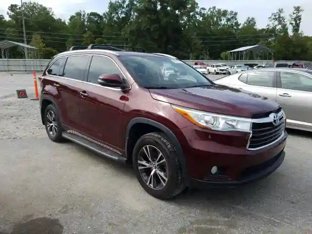 5TDKKRFH8GS133259 2016 TOYOTA HIGHLANDER XLE-0