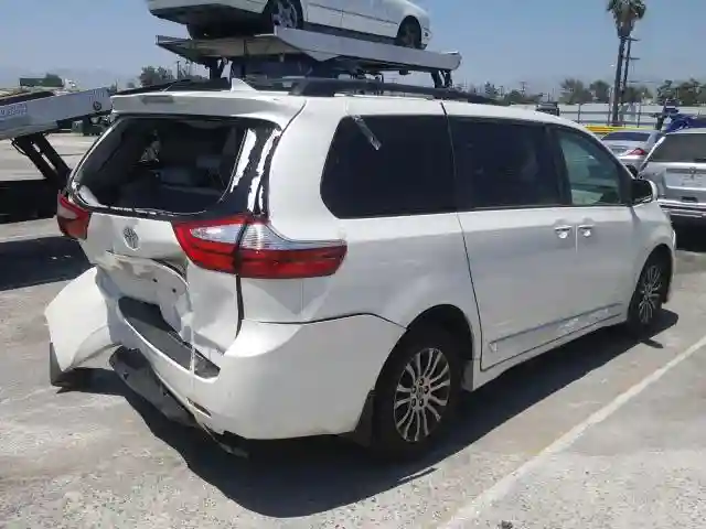 5TDYZ3DCXKS997376 2019 TOYOTA SIENNA XLE-3