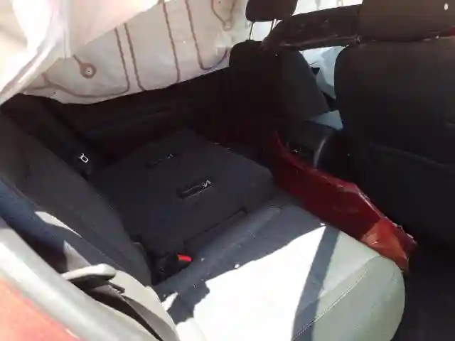 2GNAXVEX5K6137536 2019 CHEVROLET EQUINOX LT-5