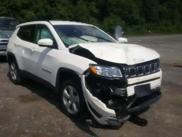 3C4NJDBB5KT807404 2019 JEEP COMPASS LATITUDE-0