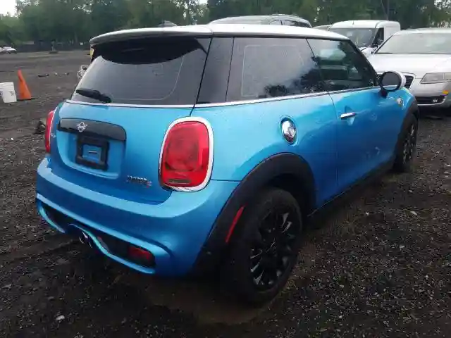 WMWXP7C55K2A52371 2019 MINI COOPER S-3
