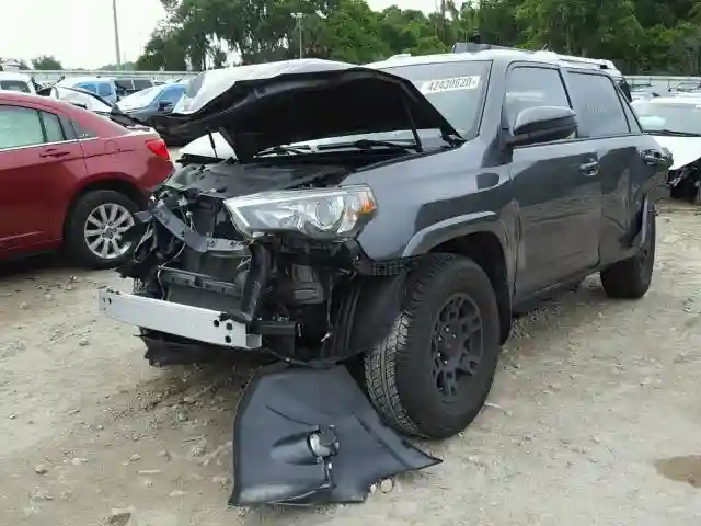 JTEZU5JR4J5186535 2018 TOYOTA 4RUNNER SR5-1