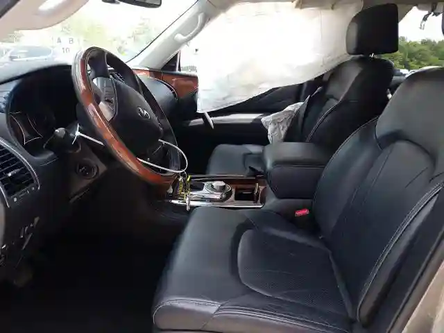 JN8AZ2NCXH9431935 2017 INFINITI QX80 BASE-4