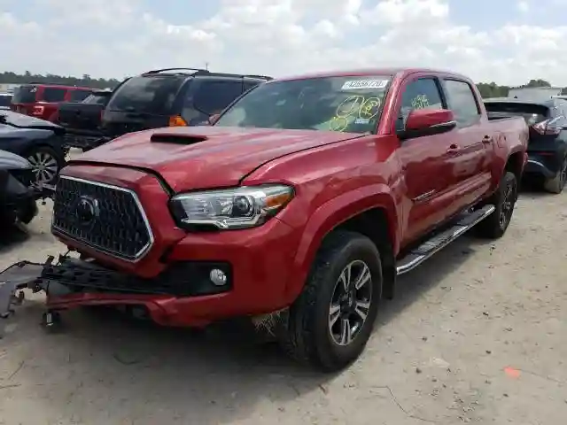 5TFAZ5CNXJX062612 2018 TOYOTA TACOMA DOUBLE CAB-1