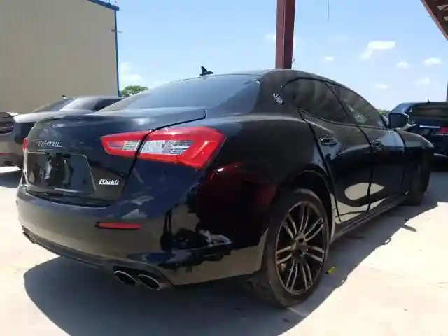 ZAM57YTA4J1281313 2018 MASERATI GHIBLI S-3