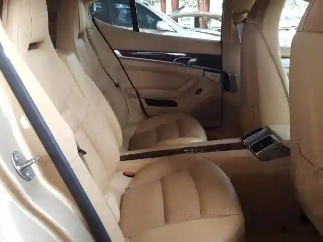 WP0AA2A75DL013954 2013 PORSCHE PANAMERA 2-5