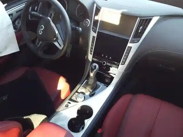 JN1FV7EK4KM360532 2019 INFINITI Q60 RED SPORT 400-4