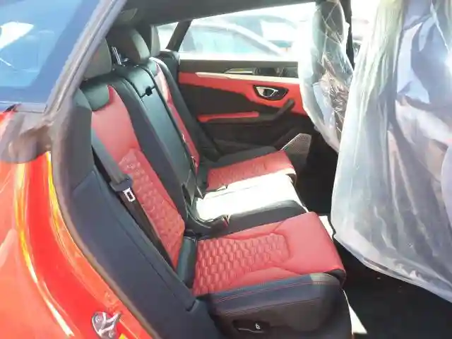 ZPBUA1ZL8KLA01103 2019 LAMBORGHINI URUS-5