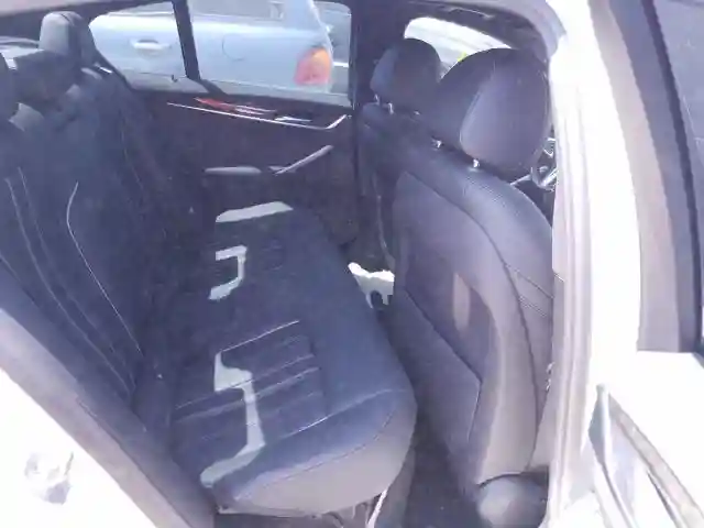 WBAJA9C51JB252226 2018 BMW 530E-5