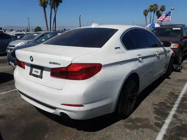 WBAJA9C58JB251154 2018 BMW 530E-3