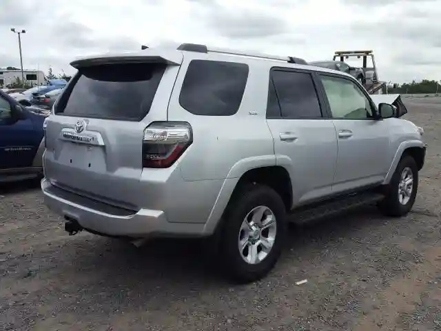 JTEBU5JR8K5716105 2019 TOYOTA 4RUNNER SR5-3