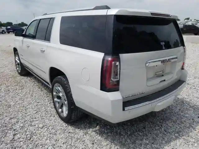 1GKS2HKJ0JR362371 2018 GMC YUKON XL DENALI-2