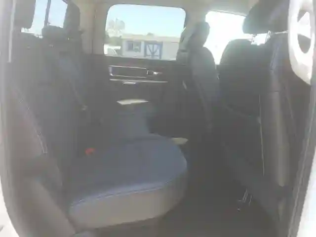 3C63RRJL3GG327831 2016 RAM 3500 LARAMIE-5