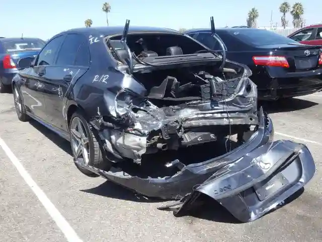 55SWF4JB8FU060083 2015 MERCEDES-BENZ C 300-2