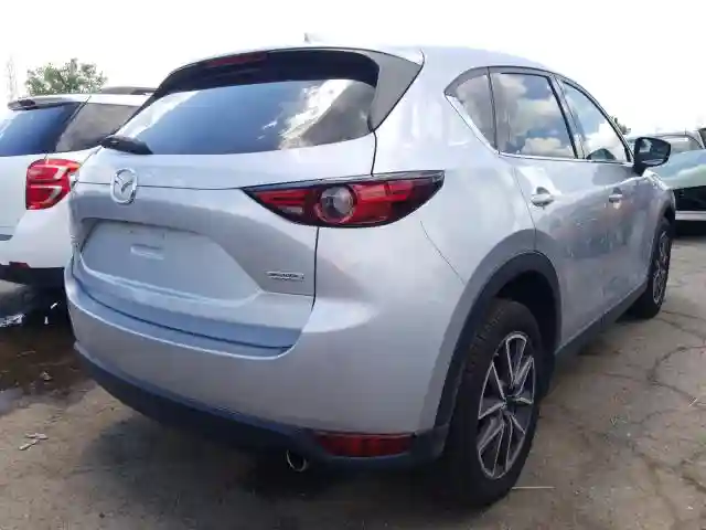 JM3KFBDM7J0396453 2018 MAZDA CX-5 GRAND TOURING-3