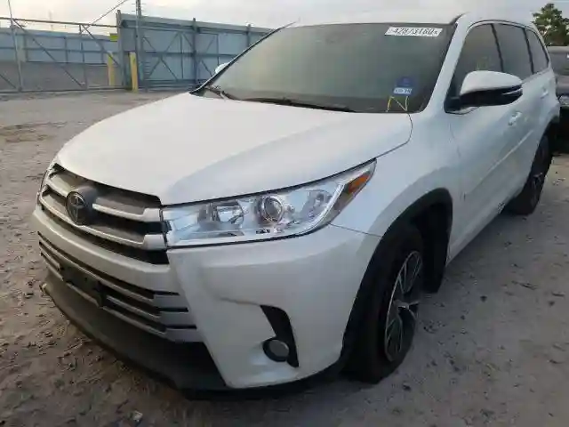 5TDZZRFH6JS242045 2018 TOYOTA HIGHLANDER LE-1