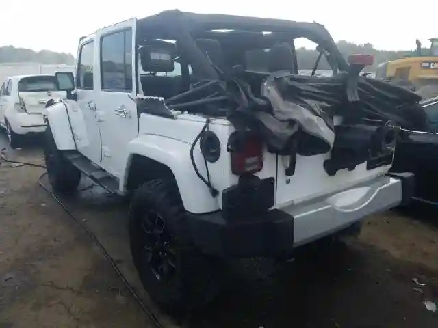 1C4BJWEG9CL175168 2012 JEEP WRANGLER UNLIMITED SAHARA-2